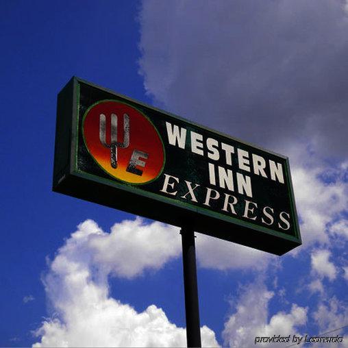 Western Inn Express Hazlehurst Extérieur photo